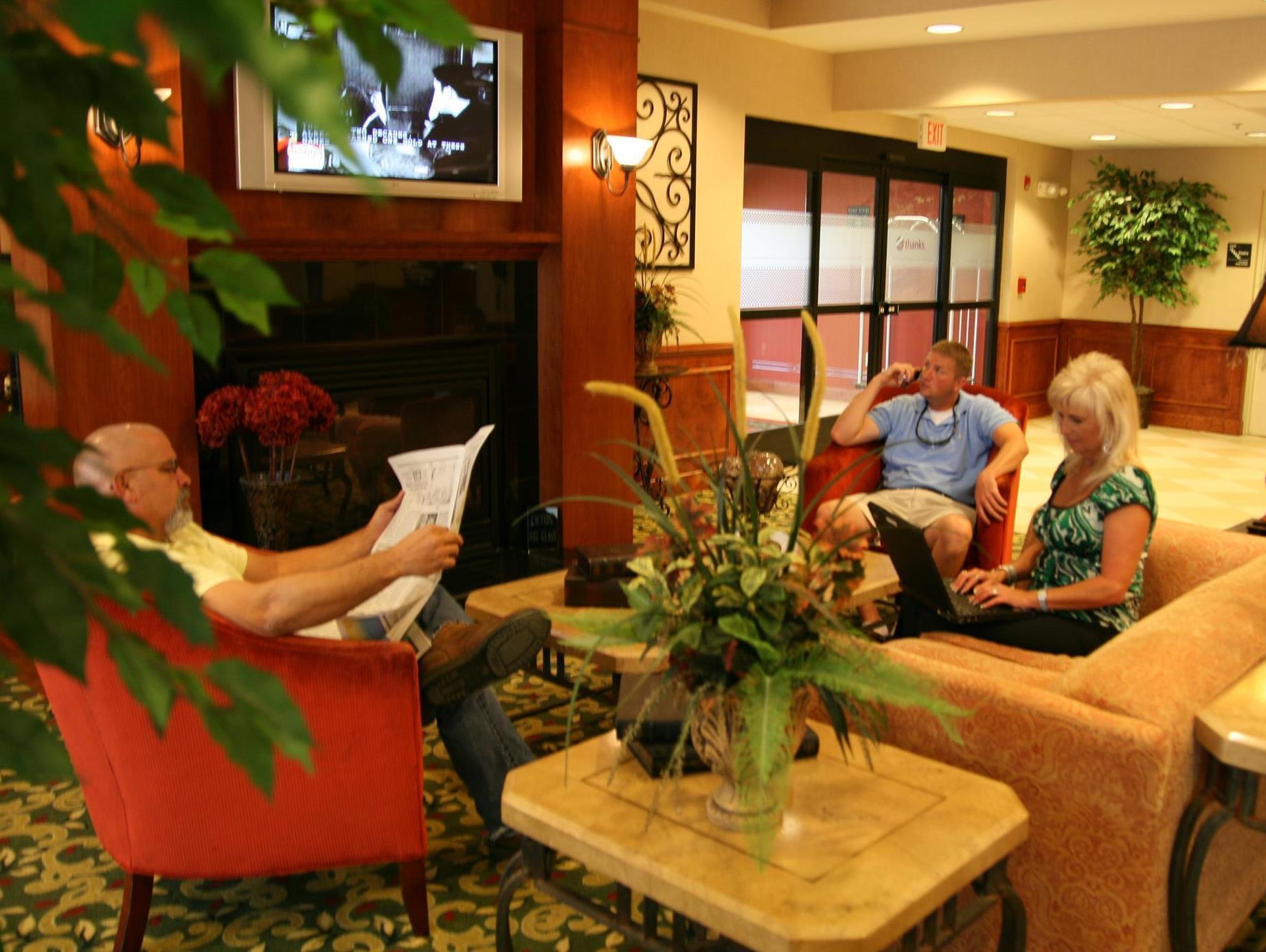 Hampton Inn אמפוריה מראה חיצוני תמונה