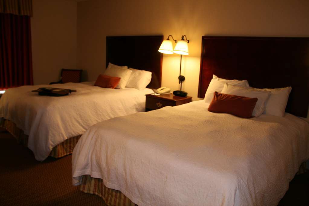 Hampton Inn אמפוריה חדר תמונה